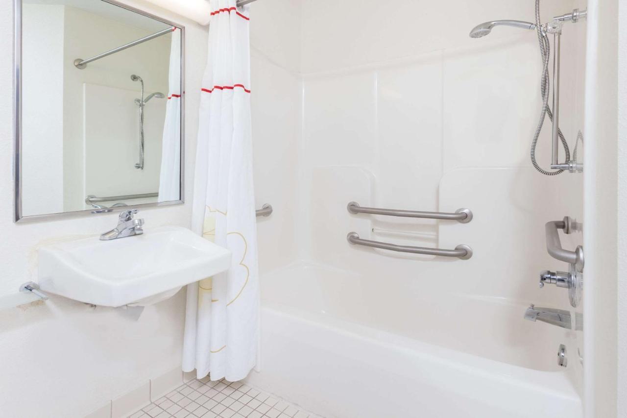 Hotel Mainstay - Executive Park Charlotte