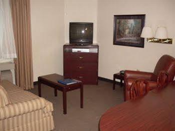Hotel Mainstay - Executive Park Charlotte