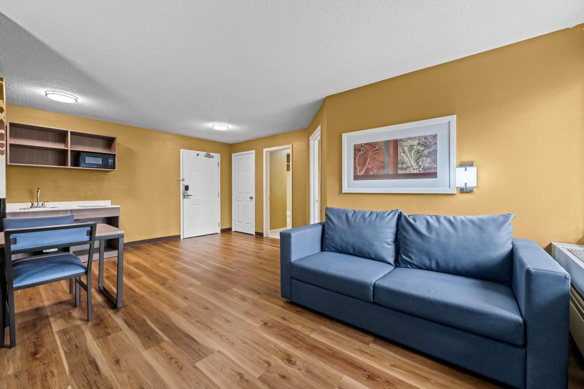Mainstay - Executive Park 3*